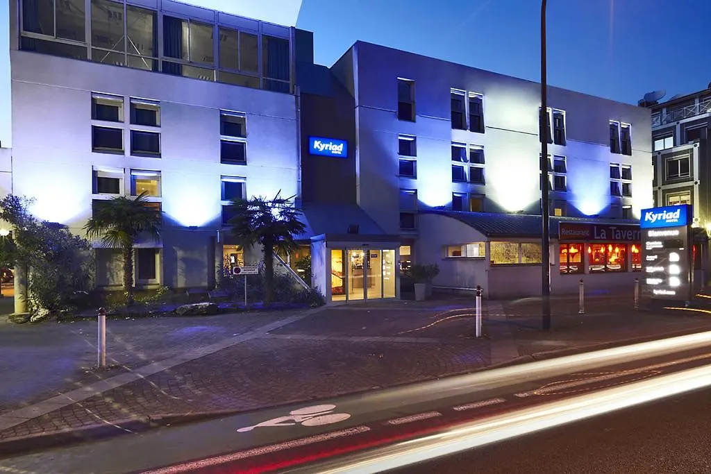 *** Hotel Best Western Voiron Centre Francia