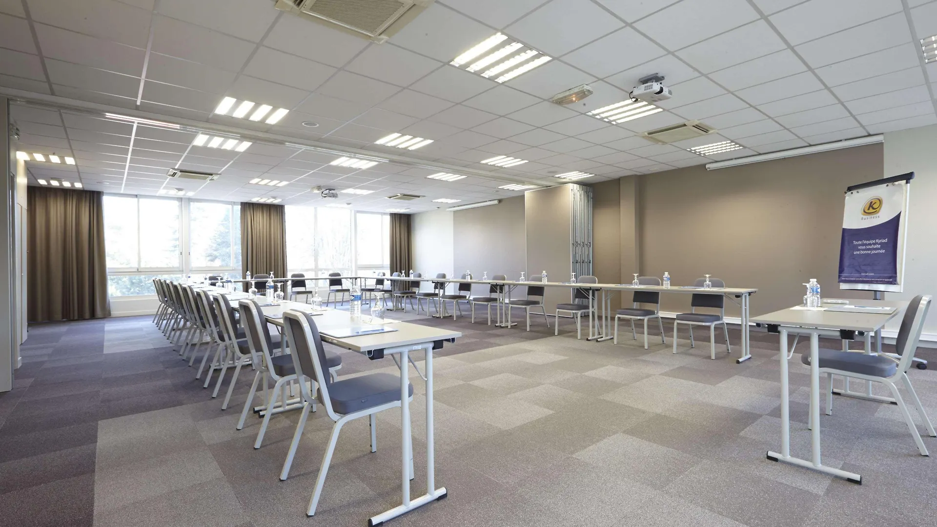 Отель Best Western Voiron Centre