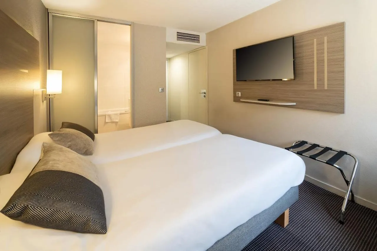 Отель Best Western Voiron Centre