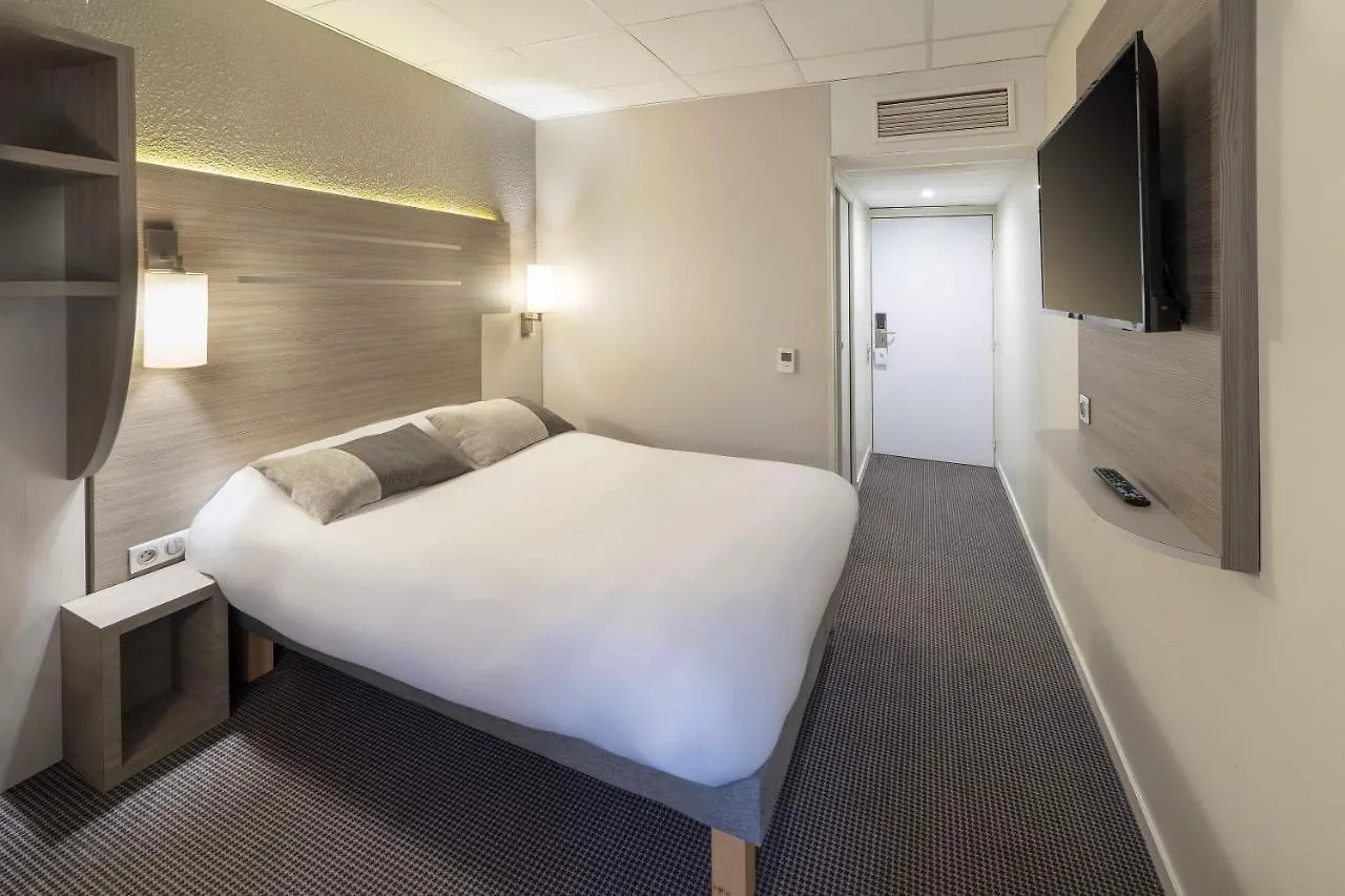*** Отель Best Western Voiron Centre Франция