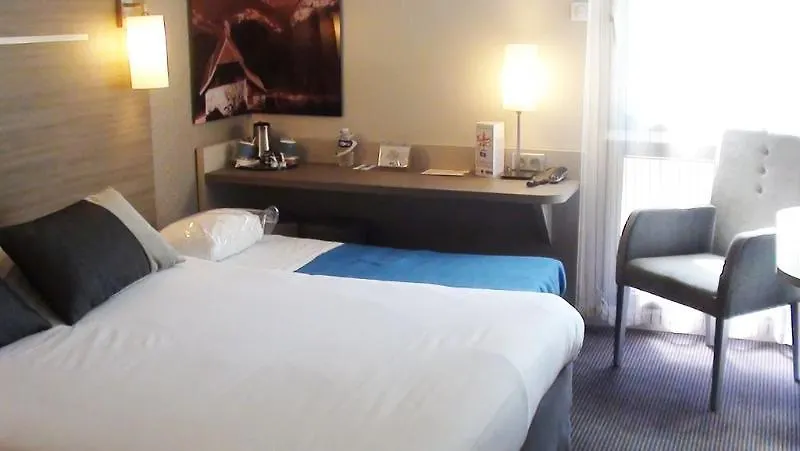 Best Western Voiron Centre מלון