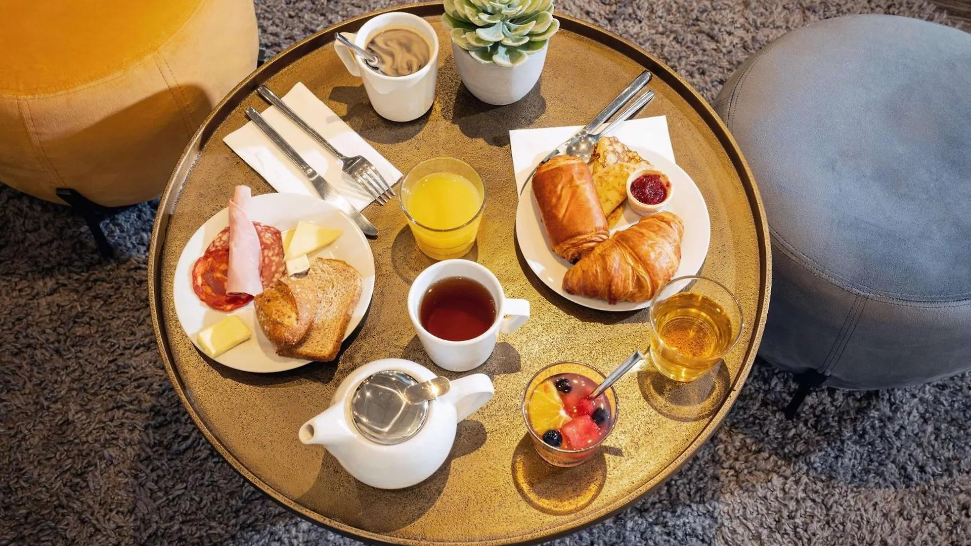 Best Western Voiron Centre Hotel